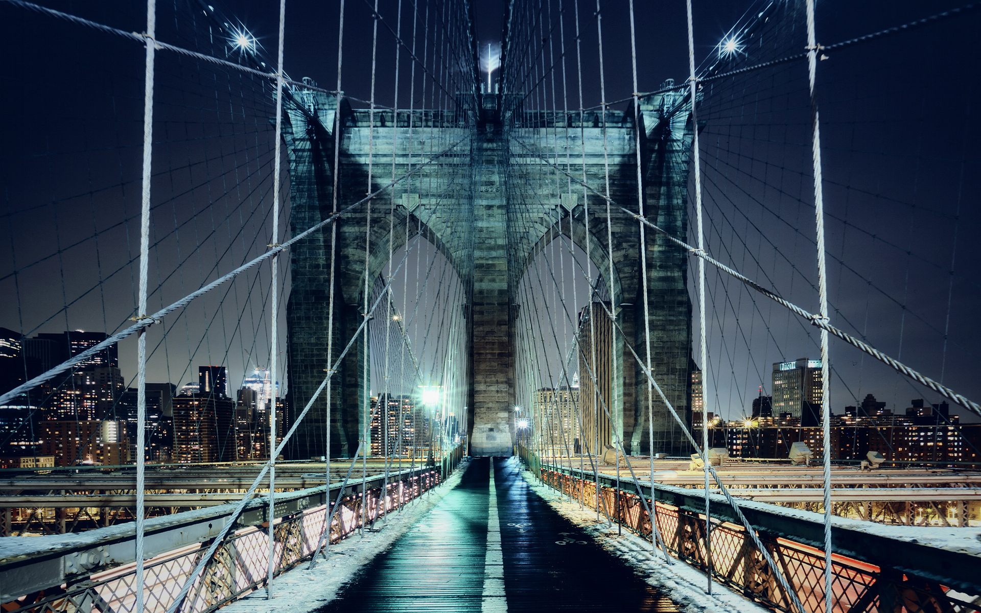 Brooklyn Bridge Walkway217476608